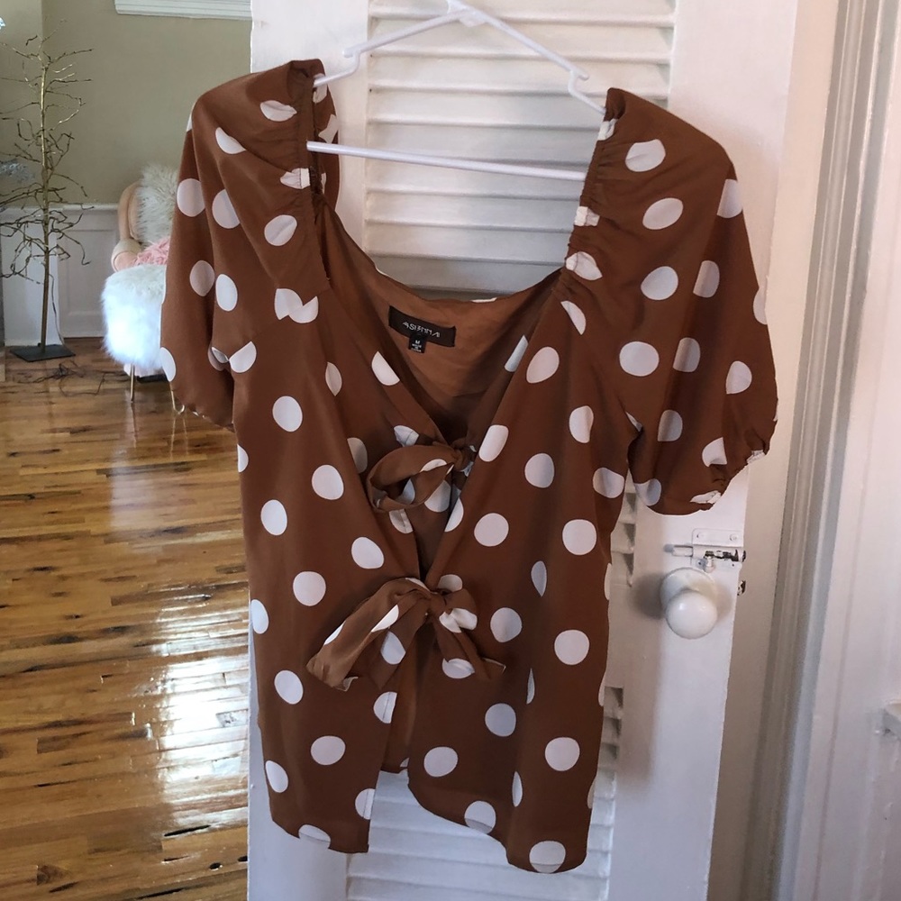 NEVER WORN - Brown & White Polka Dot Blouse